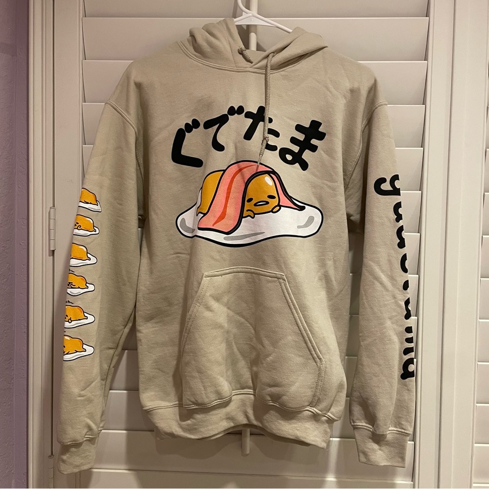 Gudetama Beige Sweater/Hoodie